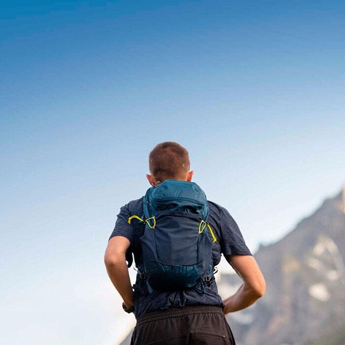 Гідраторний рюкзак CamelBak Octane 18, 2 л, чорний/синій, для спорту