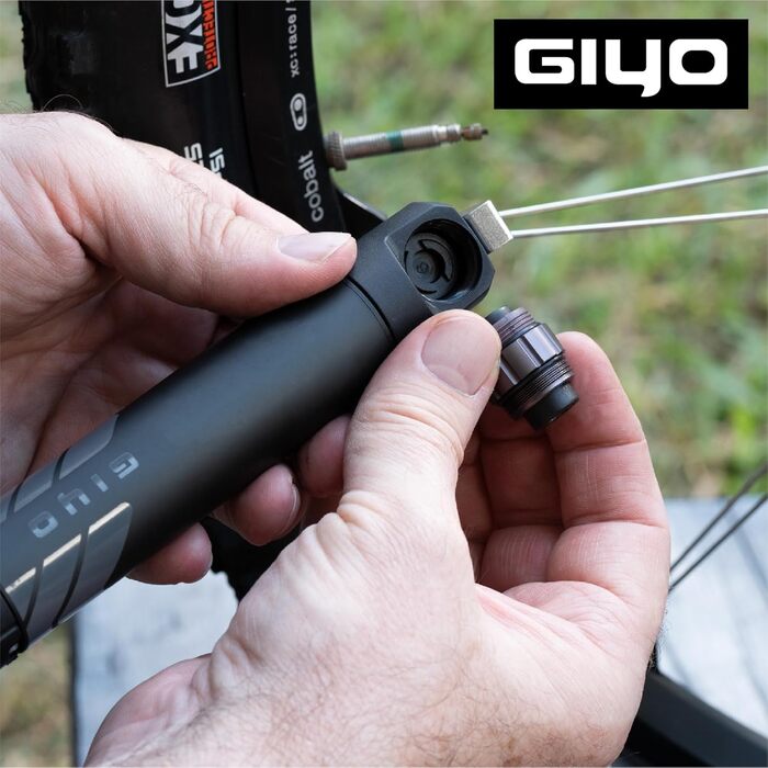Міні велосипедний насос GIYO GM-45CT, двоступеневий, високий тиск і об’єм 80cc, алюмінієвий, для MTB, клапан Presta/Schrader/Dunlop, кишеньковий, 15,2 см, 30/100 Psi, вага 96,5г