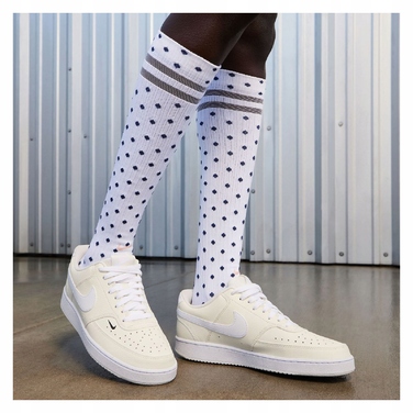 Жіночі шкіряні кросівки Nike Original, світлі, зручні, низькі, р. 38