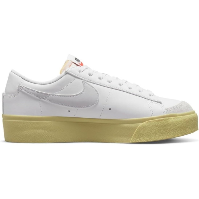 Жіночі кросівки Nike Dj0292 біло-чорні (39 EU, Lemon Wash)