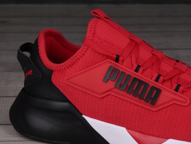 Чоловічі спортивні кросівки Puma Retaliate 2, червоні, легкі, розір 44,5