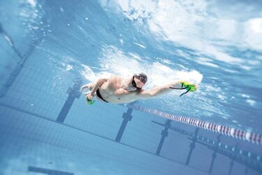 Плавальні тренажери для рук Arena Elite Finger Paddle - аксесуари для басейну, регульовані ремінці, відкрита долоня