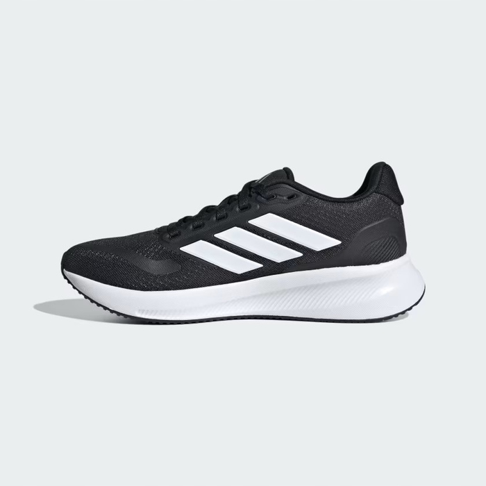 Жіночі кросівки для бігу adidas Runfalcon 5 W, чорно-білі (IE8589), розмір 36 2/3