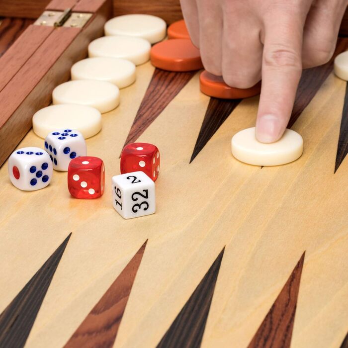 Набір для гри в шашки Yellow Mountain Imports з палісандру з дерев'яними інтарсіями, Knoll, з акриловими фішками та дерев'яними кубиками, розмір дошки 49 см