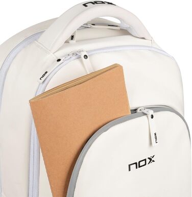 Рюкзак для падел-тенісу NOX Pro Series 28л: захист ракетки та ноутбука, вентильоване відділення для взуття, білий