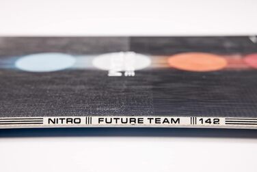 Дитяча сноуборд-дошка Nitro Future Team 138 см, універсальна, фристайл/фрірайд, різнокольорова