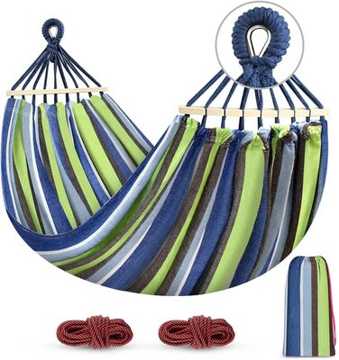 Гамак для відпочинку на природі: Outdoor, для кемпінгу, з дерев'яною перекладиною, ременями кріплення та сумкою. Підходить для дому, балкону, тераси, саду, подорожей з рюкзаком (світло-зелений)