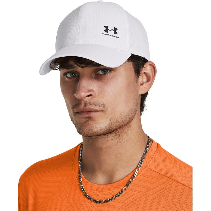 Спортивна кепка Under Armour Men's Iso-Chill Armourvent: дихаюча, з еластичної тканини та регульованим розміром