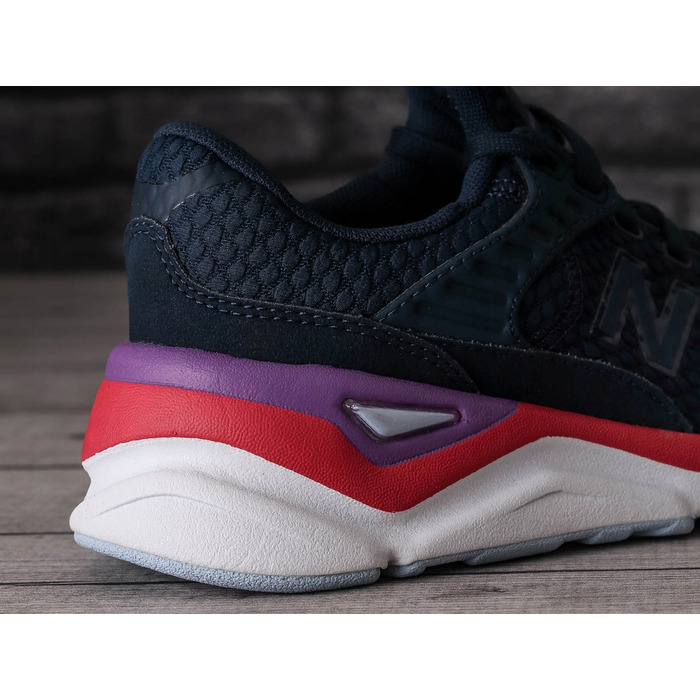 Жіночі спортивні кросівки New Balance, розмір 36
