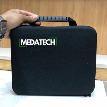 Перкусійний масажер Medatech Massage Gun — масажер для спини, стоп та всього тіла