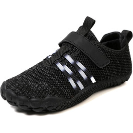 колір: чорно-білий