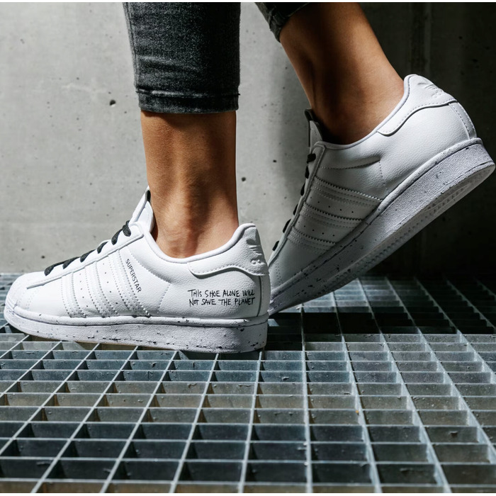 Жіночі кросівки adidas Superstar Clean Originals, білі, розмір 37 1/3