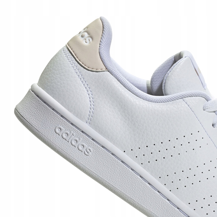 Жіночі спортивні кросівки Adidas Advantage IE5241, р. 36 2/3