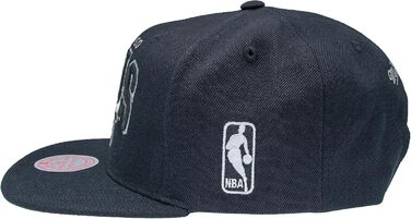 Кепка Mitchell & Ness NBA Chicago Bulls Snapback чорна