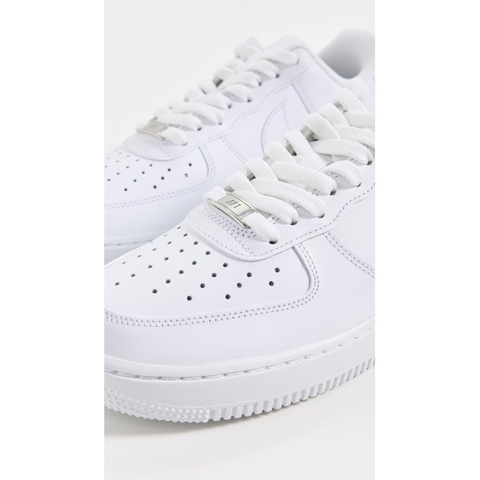 Кросівки Nike Air Force 1 для жінок, білі, 43 EU