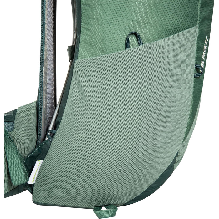 Рюкзак для туризму Tatonka Hike Pack 27 л, з вентиляцією спини та дощовиком, зелений