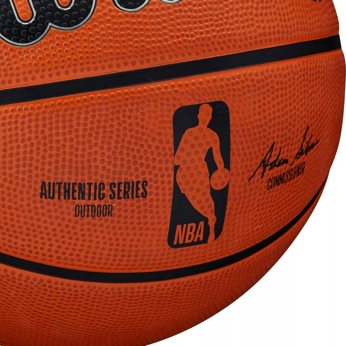 Баскетбольний м'яч Wilson NBA DRV Plus (розмір 7)