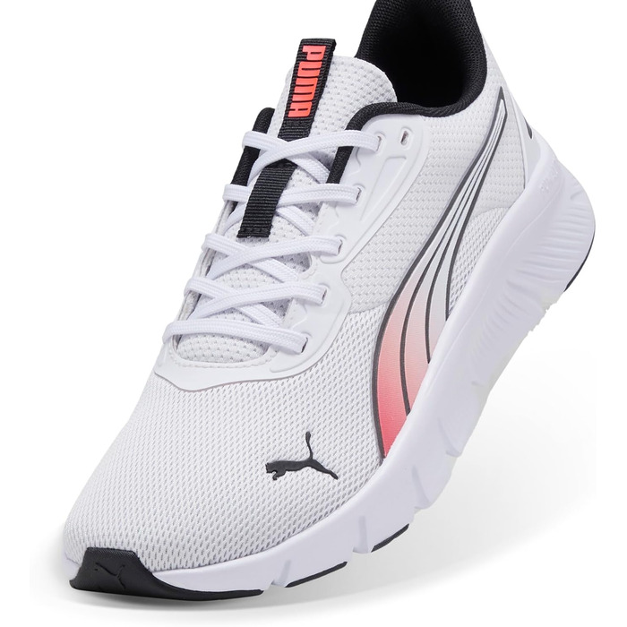 Кросівки Puma Flexfocus Lite для тренувань, білі-чорні, 40 (48.5 EU)