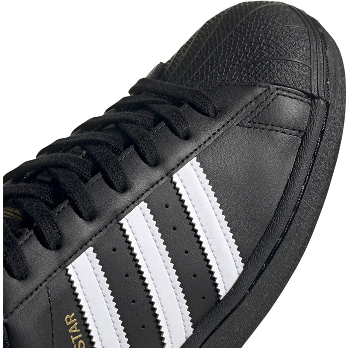 Кросівки adidas EG4959 чорні, розмір 40, екошкіра, з трьома смужками