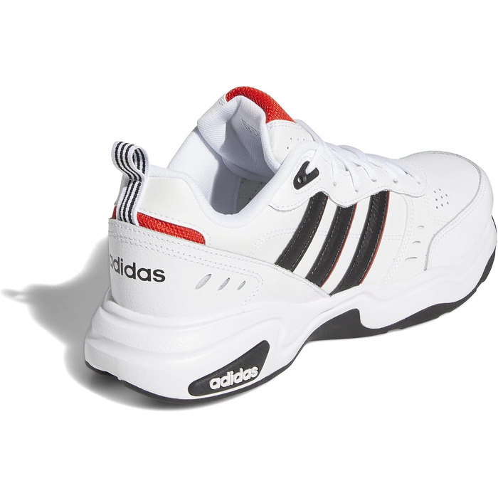 Чоловічі кросівки adidas Strutter — Білі з чорним та червоним (Cloud White/Core Black/Active Red), розмір 43 1/3 EU
