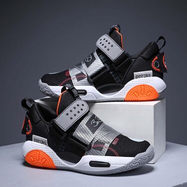 Дитячі спортивні кросівки для хлопчиків та дівчаток. Зручні, дихаючі, легкі, з неслизькою підошвою. Ідеальні для занять спортом, баскетболу, ходьби. Розмір 35 EU, сірий колір.