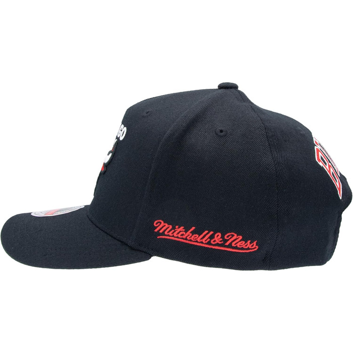 Кепка Mitchell & Ness NBA Classic Red Eazy Snapback з логотипом Bulls, червона, регульована