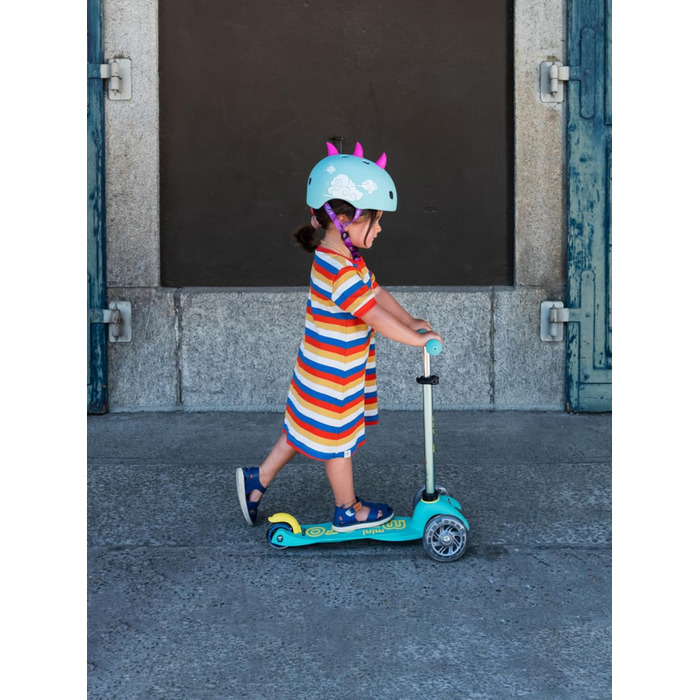 Самокат дитячий Micro Deluxe Kinder Scooter з регульованим кермом, світлодіодні колеса, екологічна м'ята