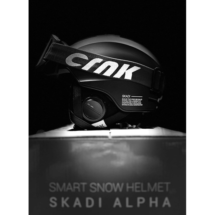 Гірськолижний шолом CRNK Skadi з Bluetooth, ANC, чорний, унісекс