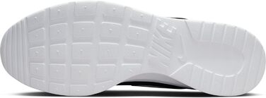 Кросівки Nike Tanjun для чоловіків (41 EU, чорний, білий, Volt, чорний)