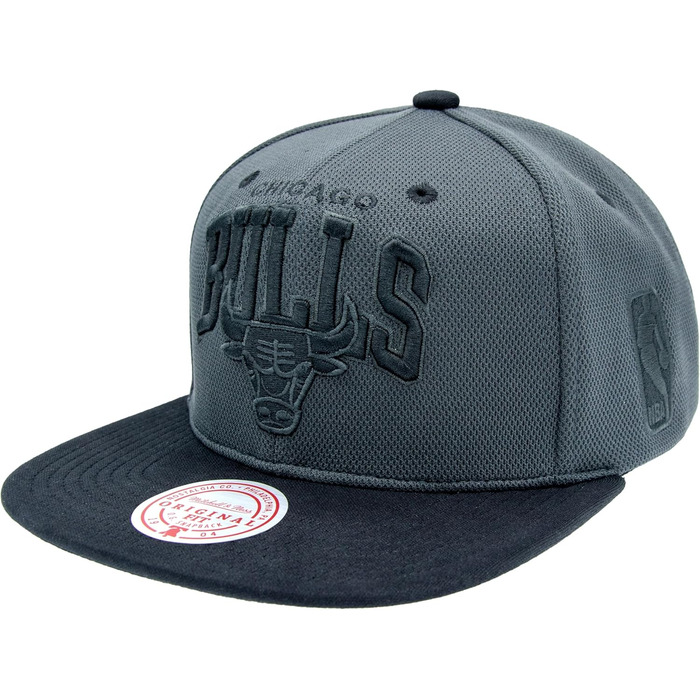 Кепка Mitchell & Ness Resist 3D Arch Snapback Chicago Bulls (NBA/NHL), сіра