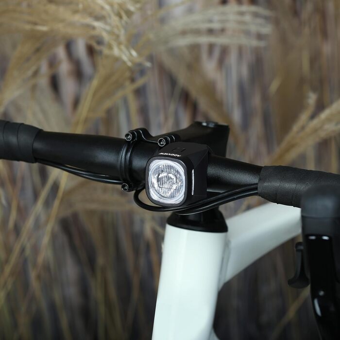 Набір велоліхтарів ADDVIEW, сертифікований StVZO, LED, IP65, водонепроникний - передній + задній ліхтар, USB Type-C, монтаж без інструментів, Twins