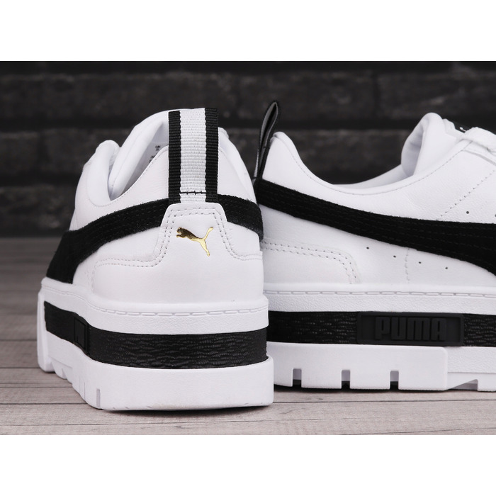 Жіночі білі кросівки на платформі Puma Mayze, шкіряні, р. 37