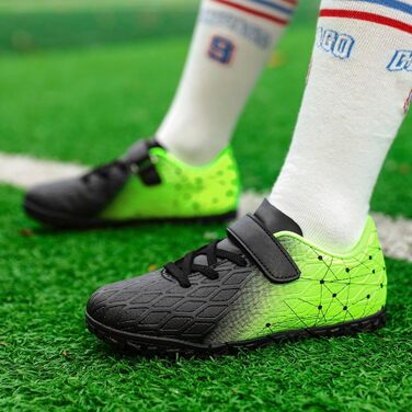 Дитячі футбольні бутси Kinder для залу та вулиці: чорно-зелені, розмір 31 EU