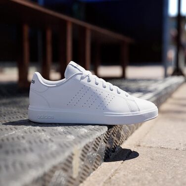 Кросівки adidas Advantage Base 2.0 унісекс, білі з зеленим (Cloud White/Collegiate Green), розмір 42 2/3 EU