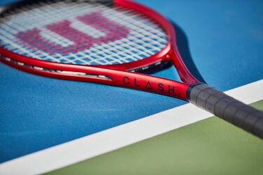 Дитяча тенісна ракетка Wilson Clash Jr 26, карбон, баланс у ручці