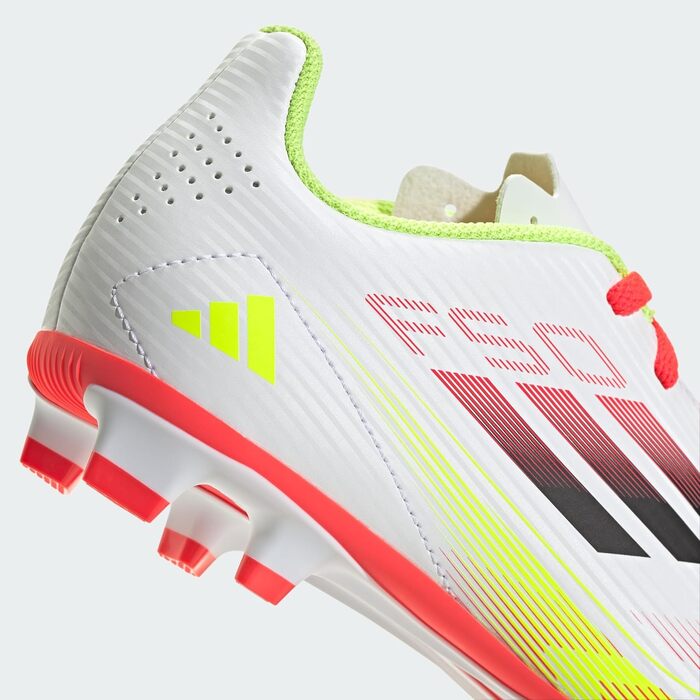 Бутси футбольні adidas F50 Club Messi для унісекс, розмір 38 2/3 EU, білий/чорний/жовтий