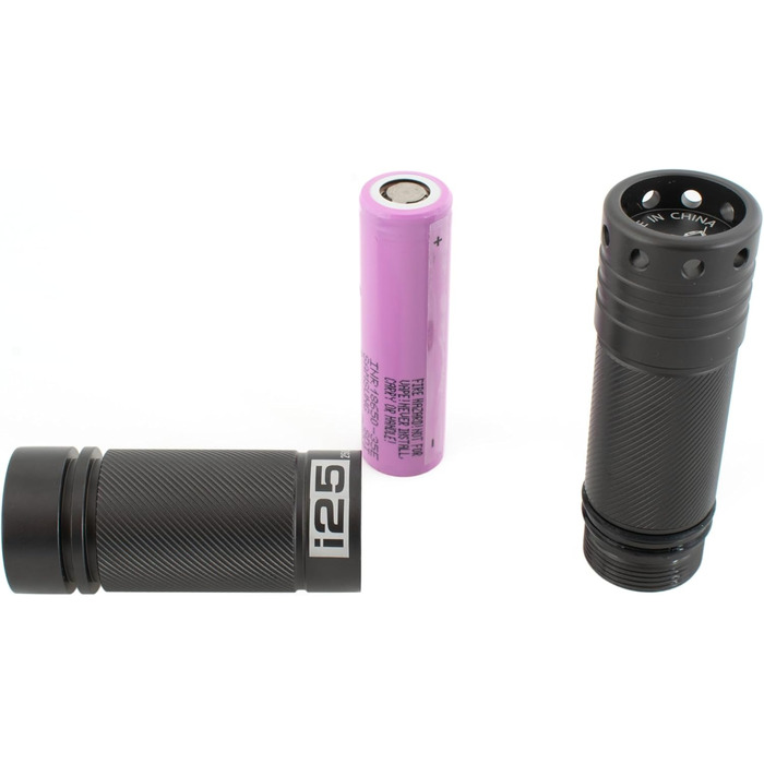 SEAC i25 Підводна лампа 1000 люменів: перезарядна, глибина 100м, Li-Ion акумулятор 3450 mAh, вузький 6° світловий пучок, компактна та легка