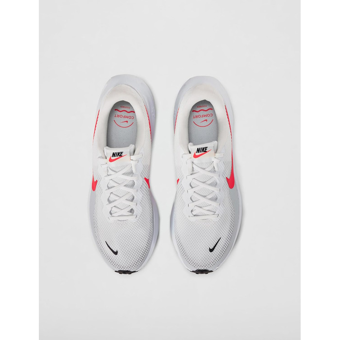 Кросівки Nike Revolution 8 для бігу та повсякденного носіння