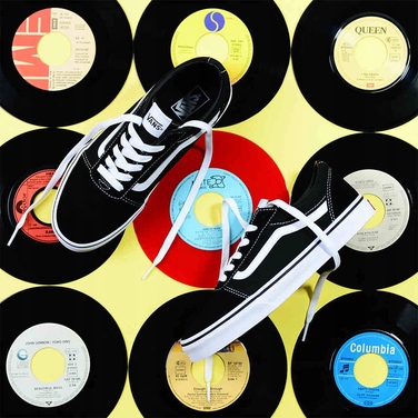 Жіночі кеди Vans Ward Old Skool чорні, VN0A38J9IJU, розмір 38.5