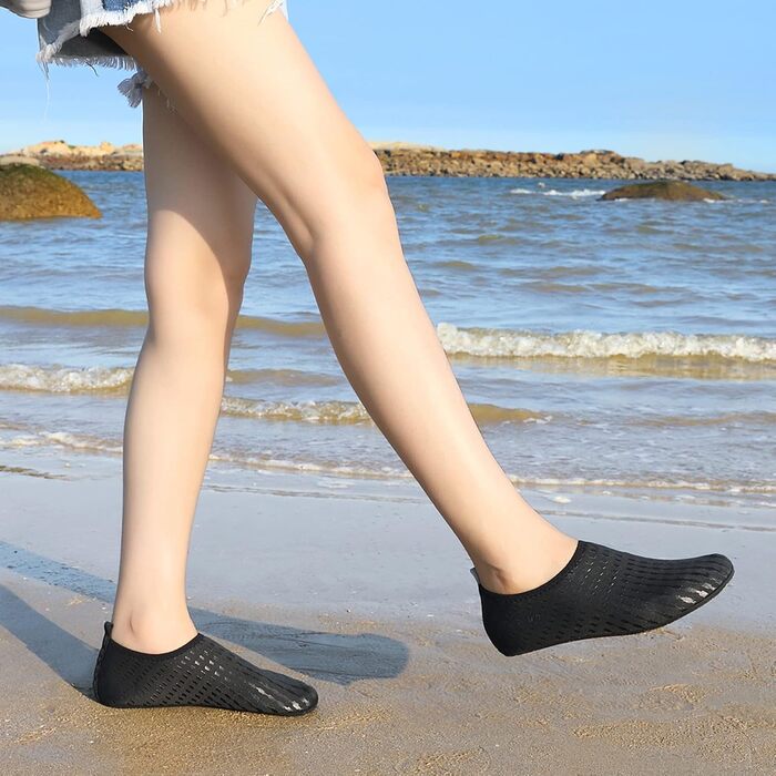 Водні черевики Sixspace для чоловіків та жінок. Дихаючі плавальні черевики для пляжу, дайвінгу, йоги та спортзалу. Розміри 34-47. Чорний.