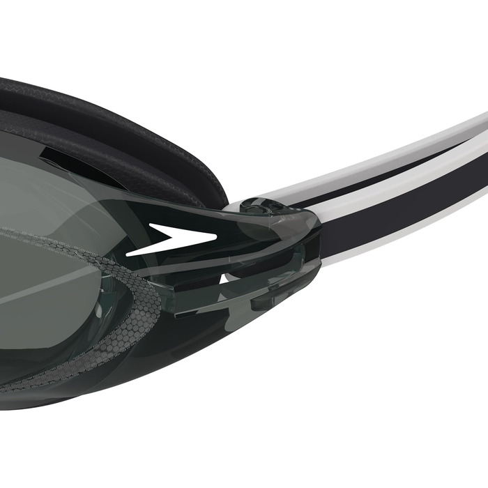 Унісекс окуляри для плавання Speedo Vanquisher 3.0, чорні, димчасті лінзи, універсальний розмір