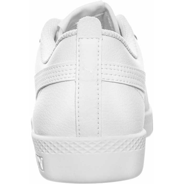 Жіночі шкіряні кросівки PUMA Smash v2 L білого кольору, розмір 38 EU