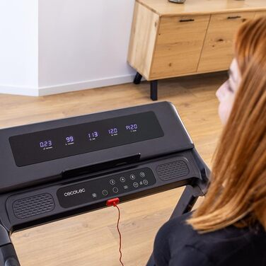 Бігова доріжка Cecotec DrumFit WayHome: нахил, масажний пояс, гантелі, ручки з піною, 1-18 км/год, 12 програм, широка бігова поверхня