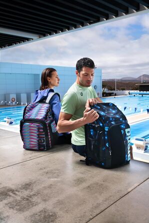 Рюкзак ARENA Spiky III 45 літрів (Rennstreifen) для плавання та спорту