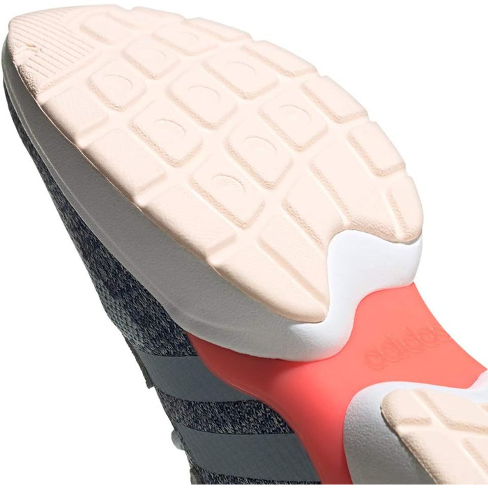 Жіночі кросівки для бігу Adidas Mavia X (38 2/3 EU, Matcie Azutac Indtec)