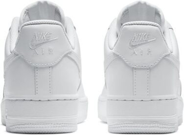 Кросівки Nike Air Force 1 для жінок, білі, розмір 38.5 EU