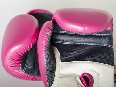 Боксерські рукавички Paffen Sport FIT з дихаючою сіткою на долоні для боксу, кікбоксингу, муай-тай, K1 та інших єдиноборств. Рожево-білі, 10oz