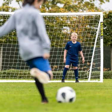 Ворота для футболу FORZA 1,8м x 1,2м | Устійчиві до погодних умов, PVC | Для дітей та дорослих | Міцні, для саду та тренувань | Опції: цільова плівка, м'яч, сумка для перенесення