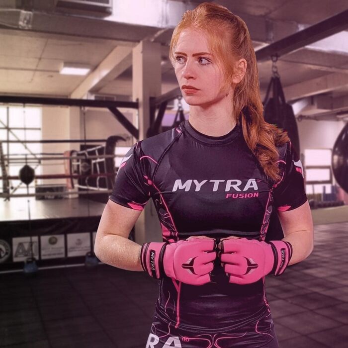 Жіночі рукавички Mytra Fusion для MMA, спарингу, кікбоксингу, муай-тай, тренувань, боїв у клітці та греплінгу