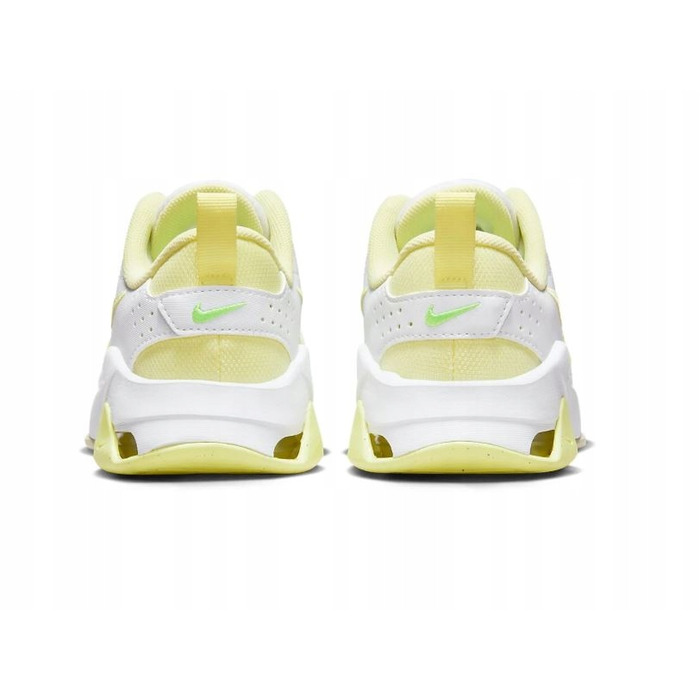 Жіночі спортивні кросівки Nike W Zoom Bella 6, розмір 40,5
